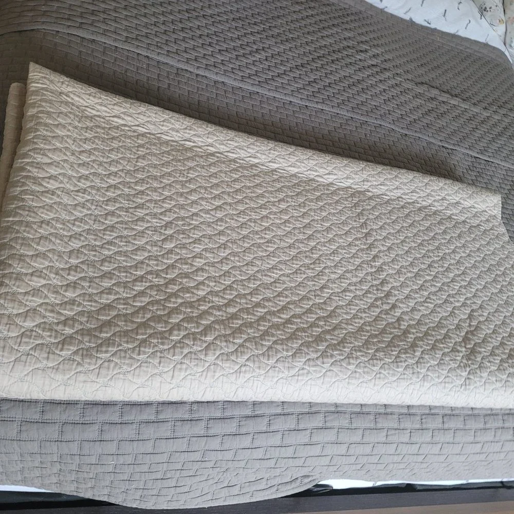 Hotel Collection Coverlet Queen size Cotton&polyester